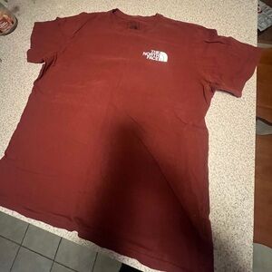 Maroon North Face Tshirt L